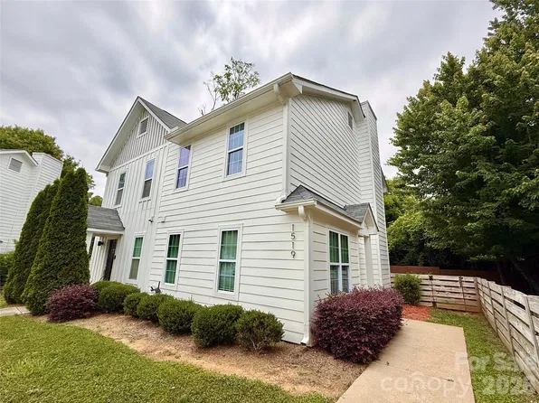 1519 Briar Creek Rd APT B, Charlotte, NC 28205