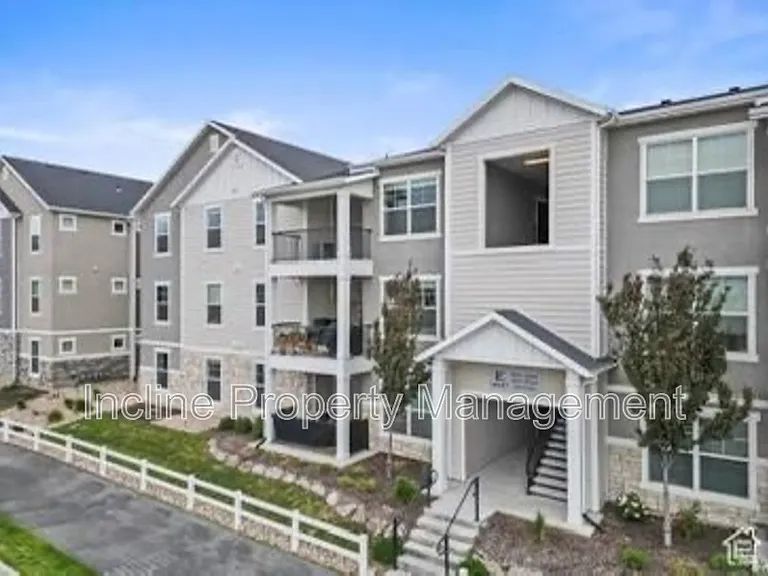 3795 W 2280 N #202-3795B — Photo 1