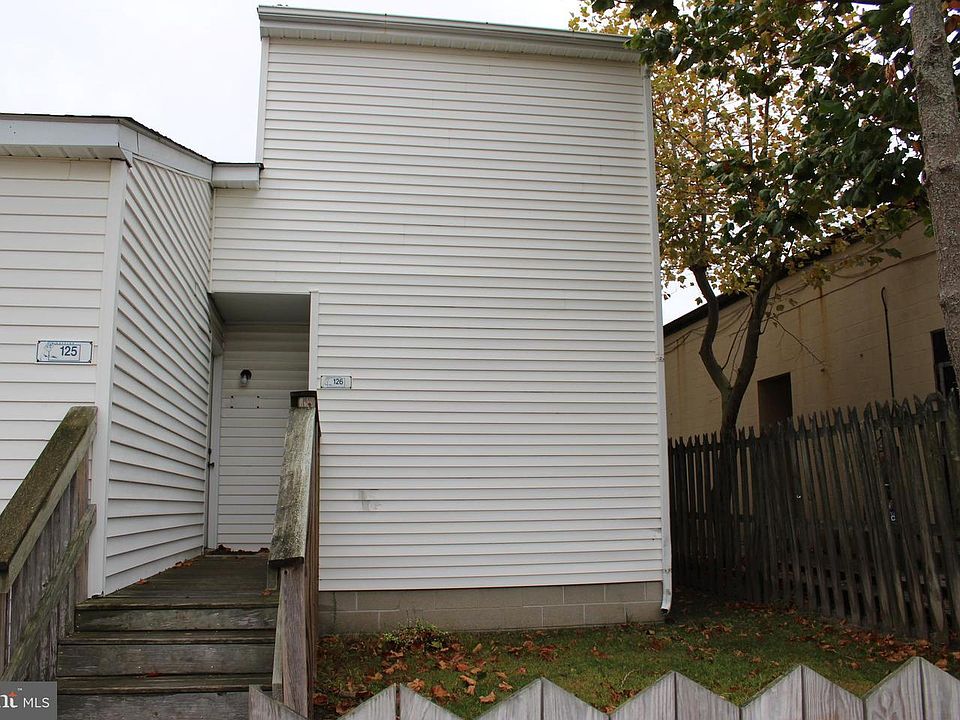1st image of 104 127th St Unit 126