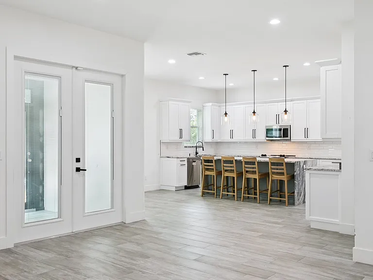328 W Frierson Ave #1 — Photo 31