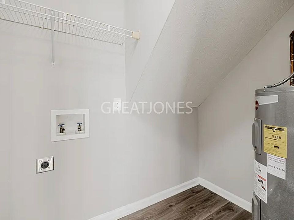 1st image of 700 Quail Creek Dr