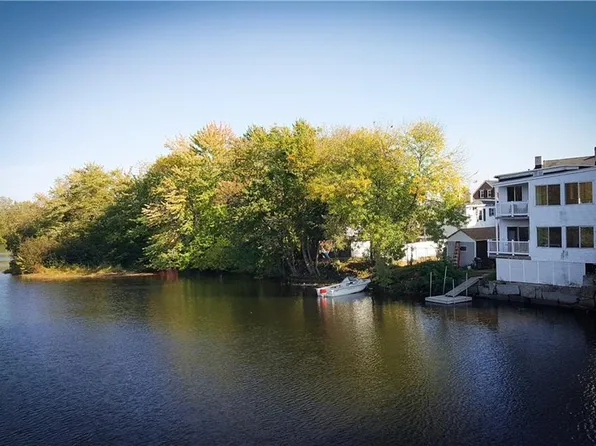 20 Pine Street, Biddeford, ME 04005