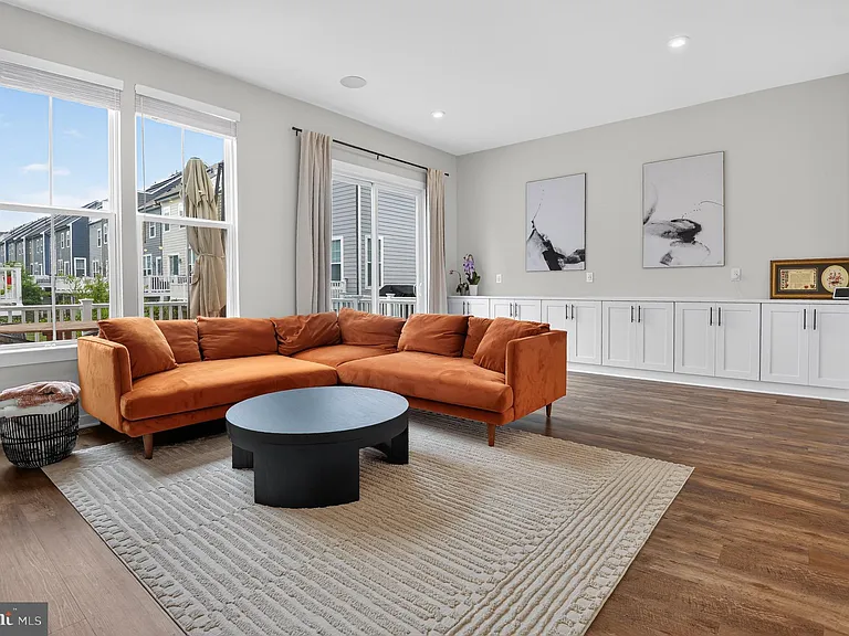 17926 Woods Overlook Dr — Photo 13