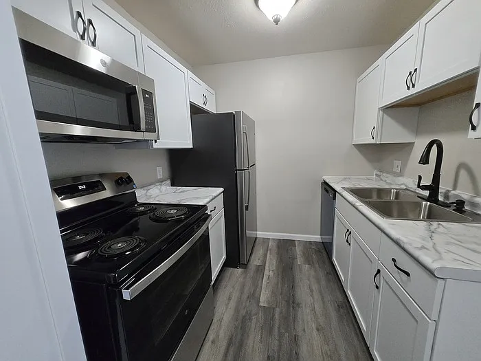 2816 S 17th St #201 — Photo 7
