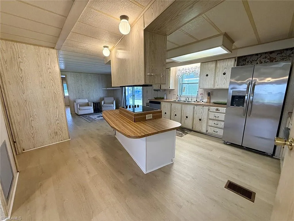 2 bed, 2.0 bath, 1504 sqft, $1,500 — Photo 3