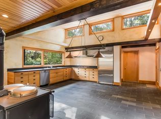 120 Indian Cove Rd, Guilford, CT 06437