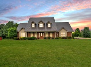 177 Pepper Mill Rd, Chuckey, TN 37641