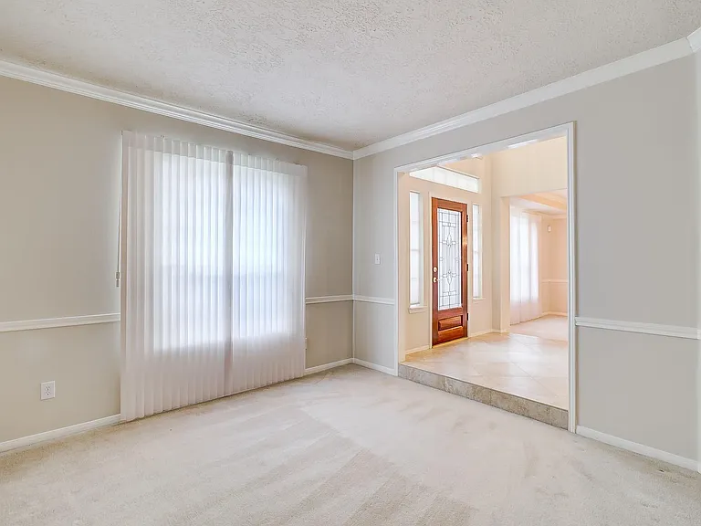 17323 Jackson Pines Dr — Photo 5