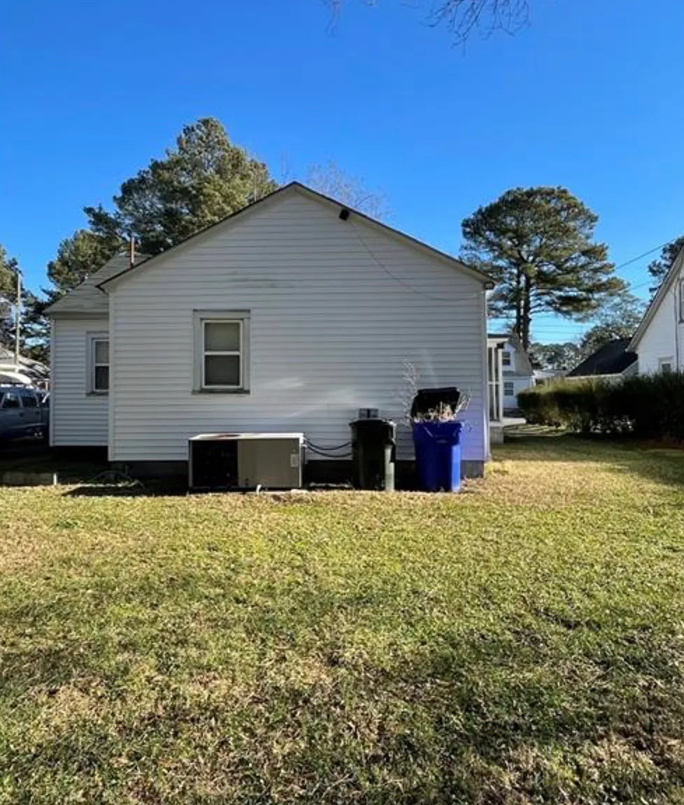 2 bed, 984 sqft, $1,150 — Photo 3