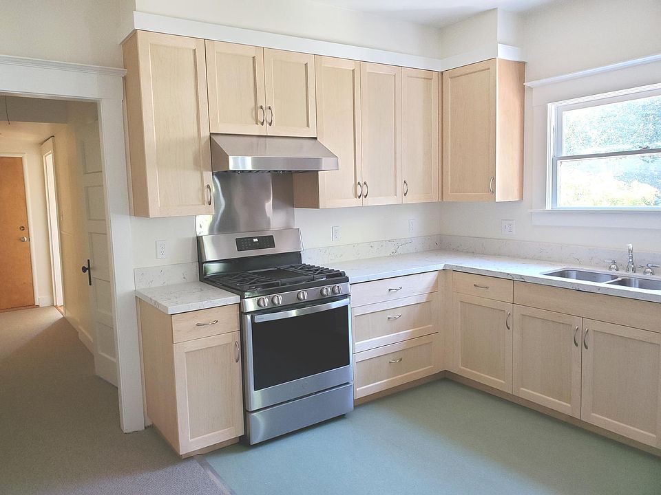 Kitchen stove, all new cabinets