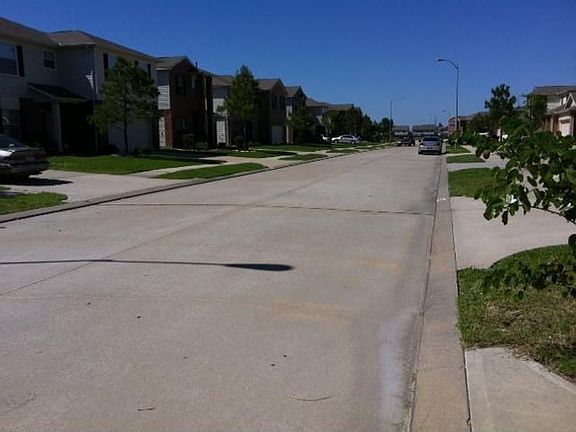 3rd image of 2714 Indigo Stone Ln