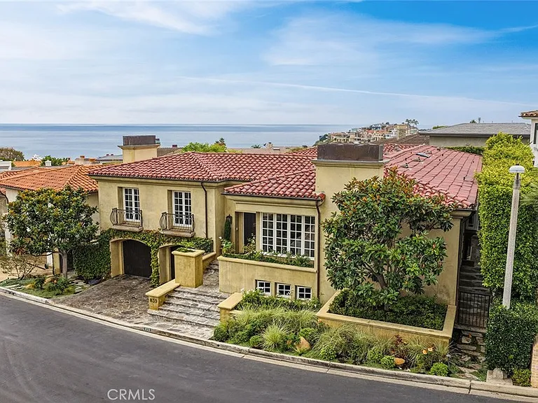839 Emerald Bay — Photo 1