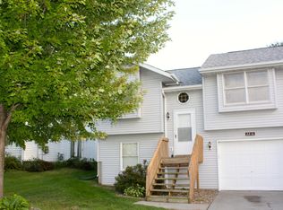 2216 14th St, Coralville, IA 52241