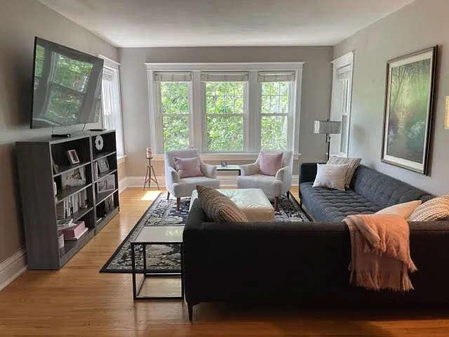 6301 Southwood Ave #3 — Photo 23