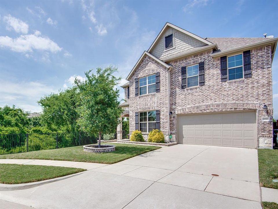 1st image of 11516 Zoe Ln