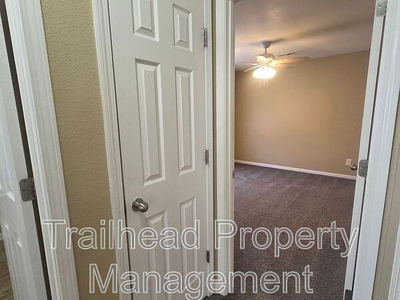 5th image of 215 S Hudson St APT A3