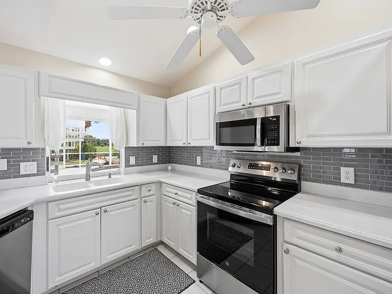 63 Clubhouse Rd — Photo 17