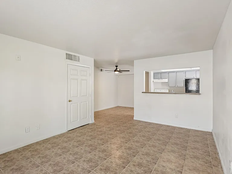Terravita Apartments — Photo 12