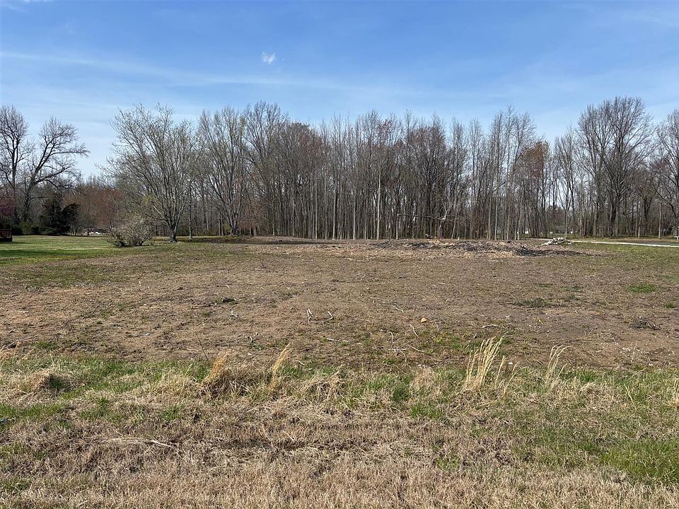 2nd image of 220 Chalybeate School Rd