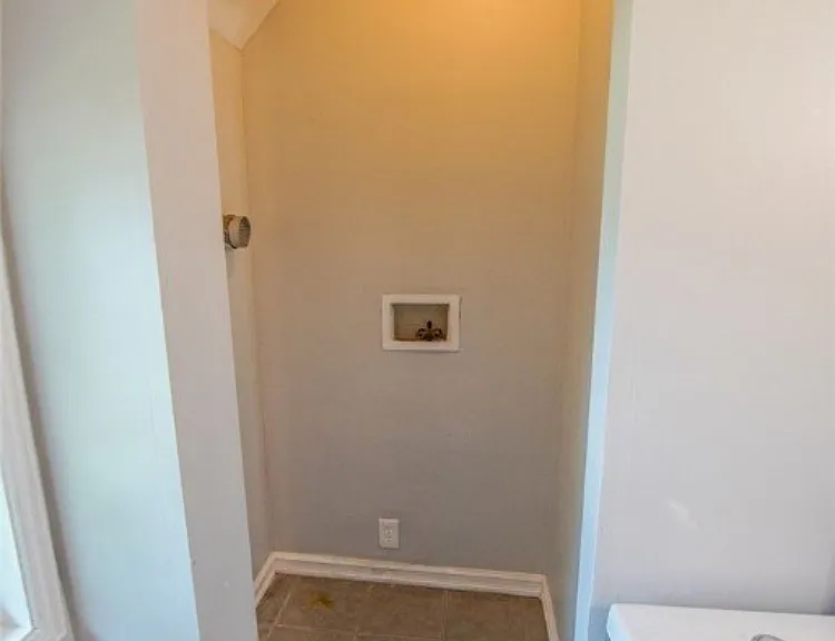 49 Barbara Pl #2 — Photo 6