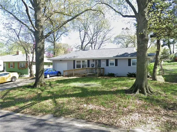 14107 W 92nd Ter, Lenexa, KS 66215