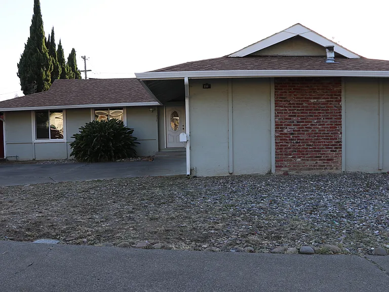 335 Rollingwood Dr — Photo 29