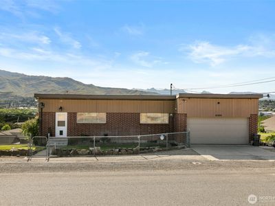 3320 NW Empire Ave Avenue, East Wenatchee, WA, 98802