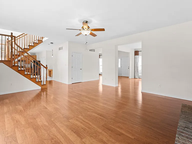 34 Bonhomme Richard Ct — Photo 22