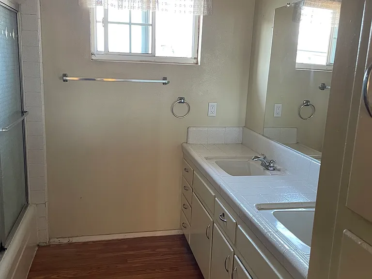 17164 Fontlee Ln — Photo 8
