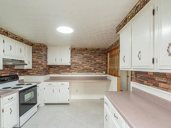 5th image of 6587 Innsdale Pl