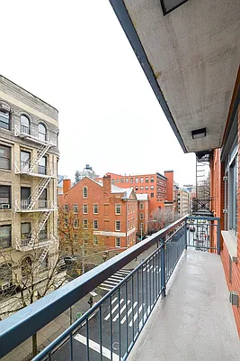 Rented by REAL New York | media 2