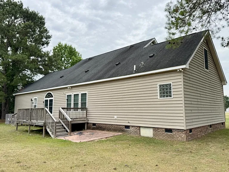 953 State Highway 124 E — Photo 2
