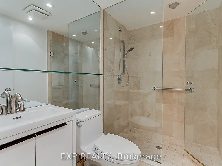 306 Sackville St #4 — Photo 16