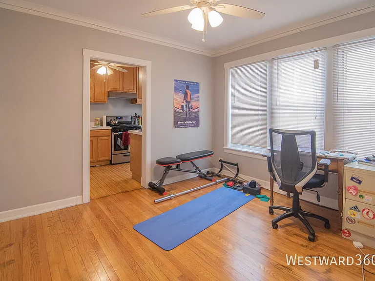 7648 N Greenview Ave #2 — Photo 6