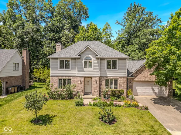 6064 Acorn Dr, Columbus, IN 47201