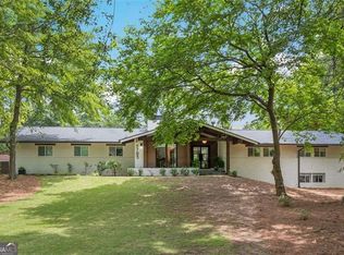 5785 Timberlane Ter, Sandy Springs, GA 30328