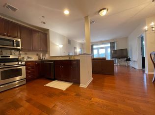 422 Carson Ter, Huntingdon Valley, PA 19006