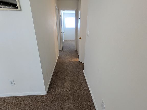 5th image of 1054 S Magnolia Ave APT 8