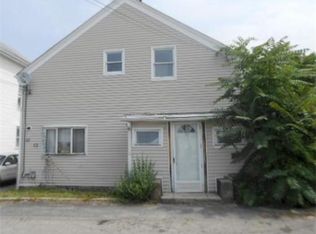 40 Huldah St, Providence, RI 02909