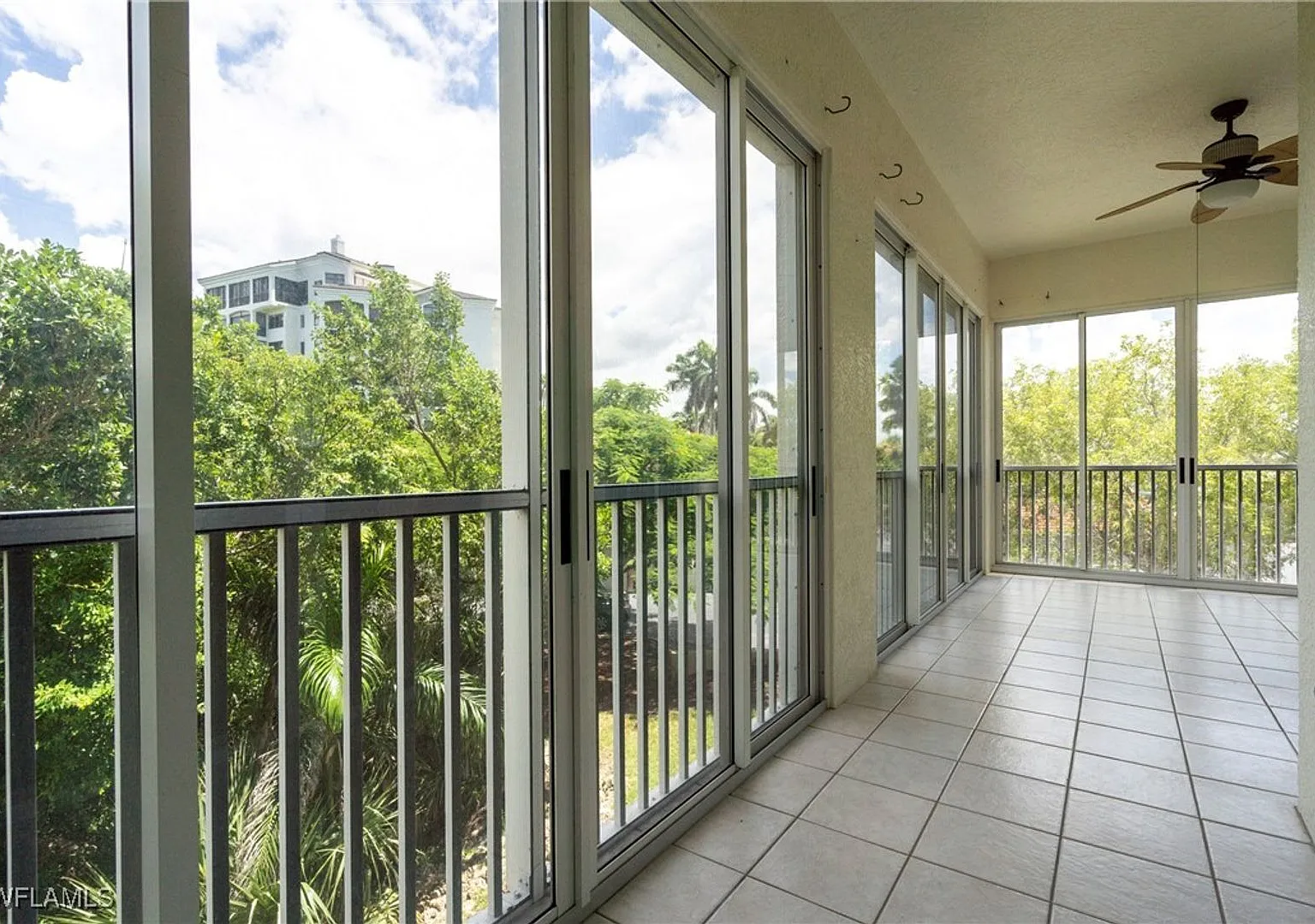 3BR/3BA Fort Myers Waterfront Condo with Resort-Style Pool $3,500/mo — Photo 4
