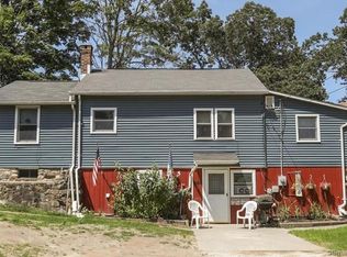 5 Lake Dr, Sandy Hook, CT 06482