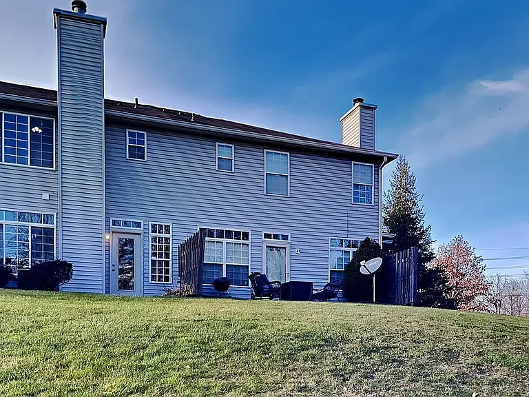4427 Nighthawk Ct — Photo 25