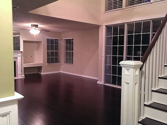 5th image of 808 Old Mill Ct