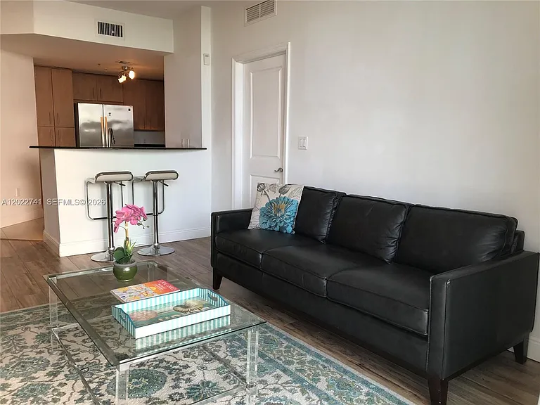 7900 Harbor Island Dr #523 — Photo 21