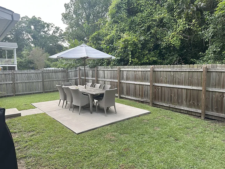 1210 Brody Ave — Photo 24