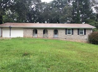 6333 Woodstock Ln, Riverdale, GA