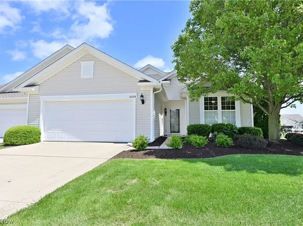38084 Princeton Dr, North Ridgeville, OH 44039