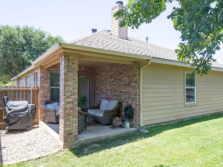 4808 Carrotwood Dr — Photo 19