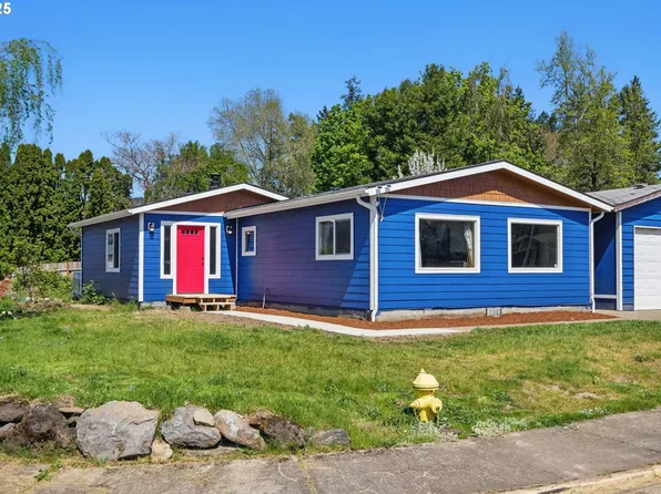 801 E Dartmouth St, Newberg, OR 97132