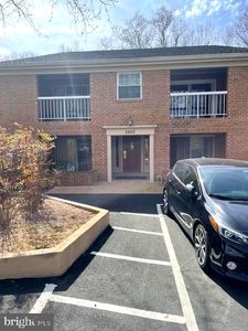 5902 Cove Landing Rd APT 302, Burke, VA, 22015